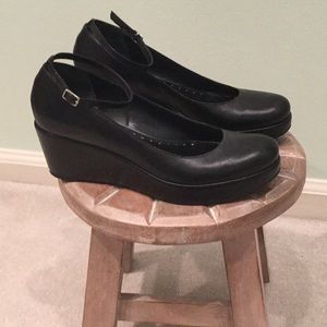 BCBG Black Wedge